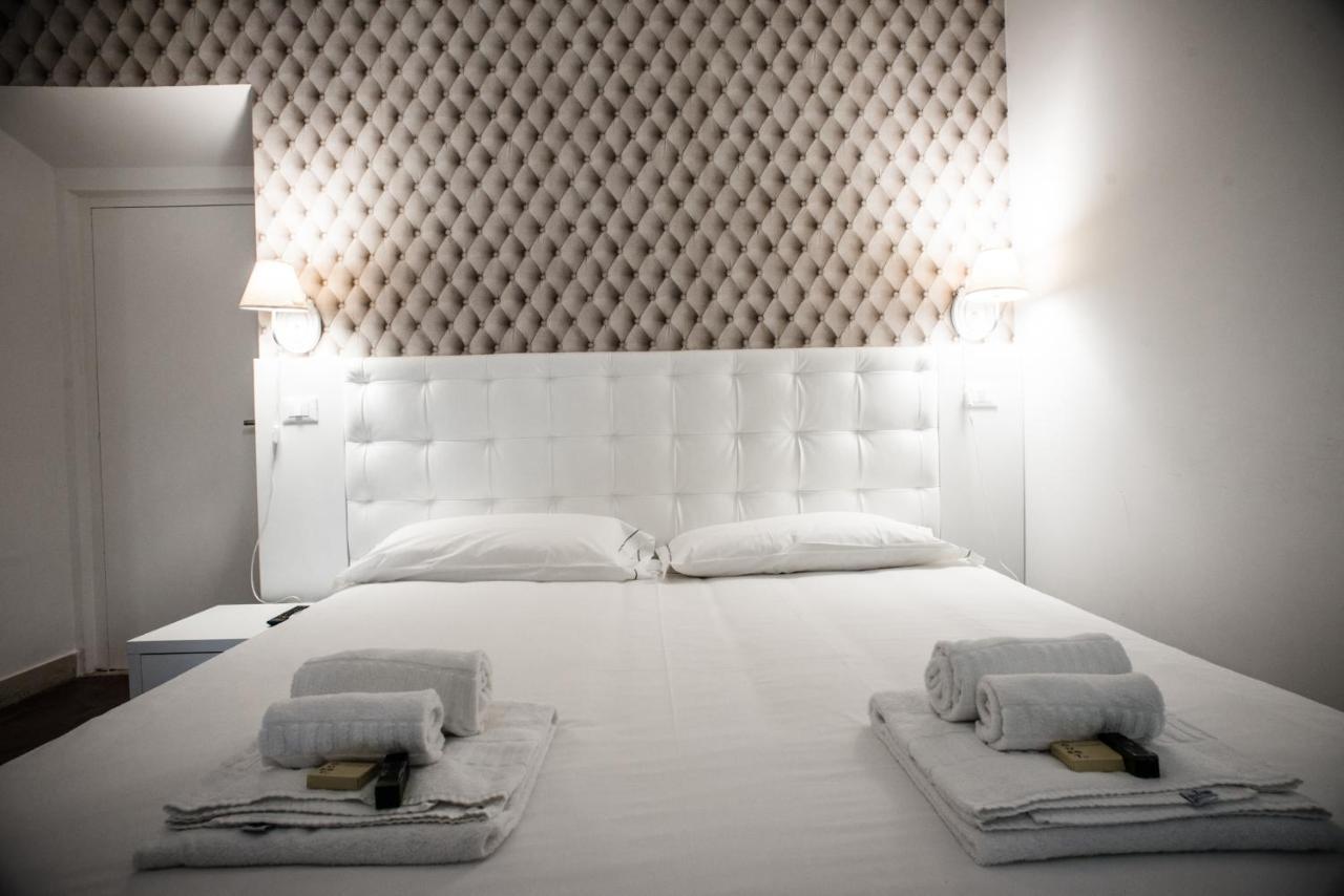 Flowers Apartments Rome Bagian luar foto