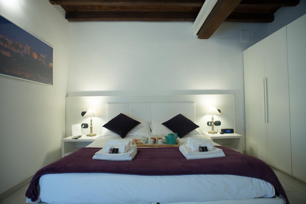 Flowers Apartments Rome Ruang foto