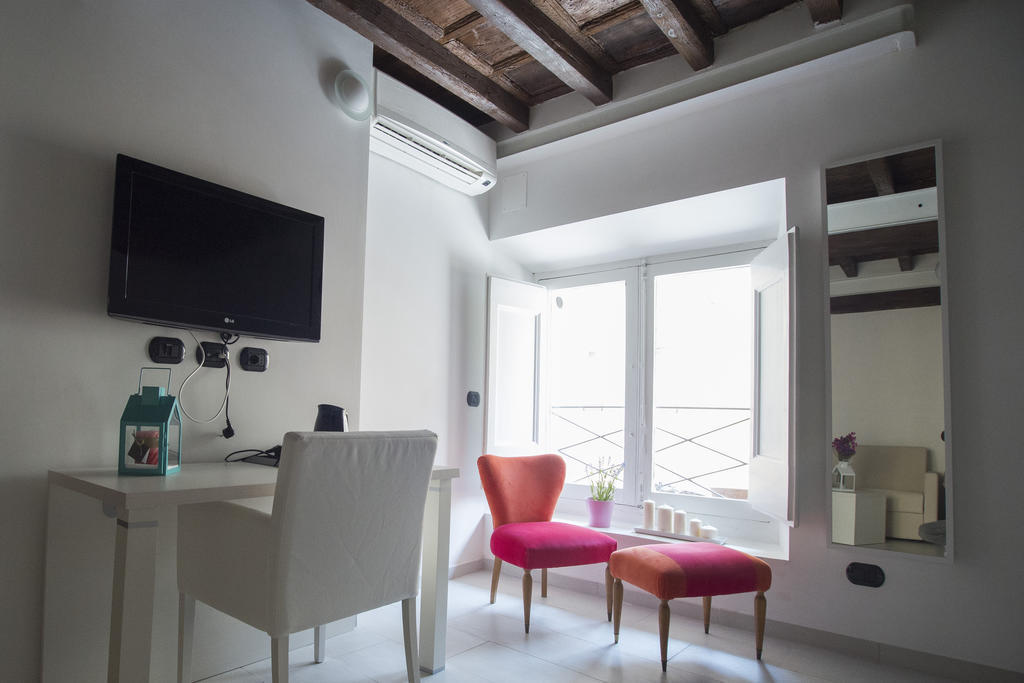 Flowers Apartments Rome Bagian luar foto