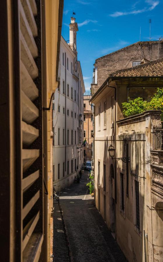 Flowers Apartments Rome Ruang foto